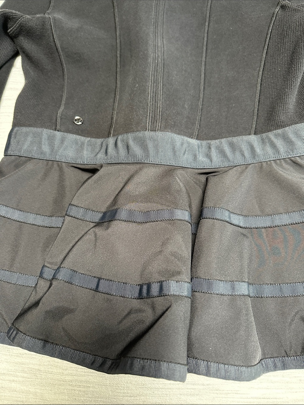 Lululemon Crewneck - Picture 4 of 6